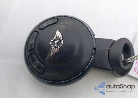 2009 Mini Cooper S z USA, uszkodzony, nr VIN WMWMF73549TT94370